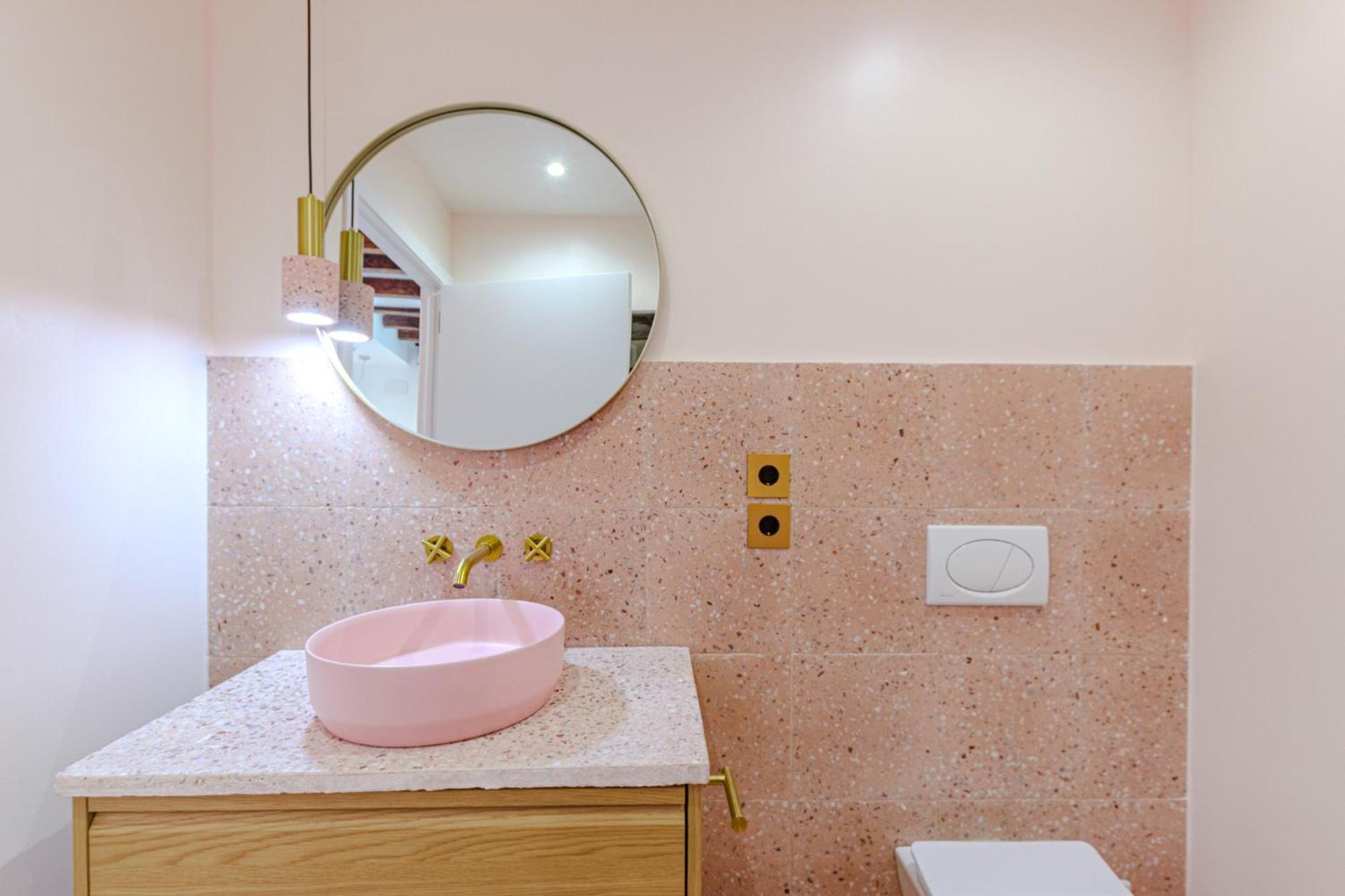 Glamorous Pink Studio In City Center Apartment Alicante Exterior photo