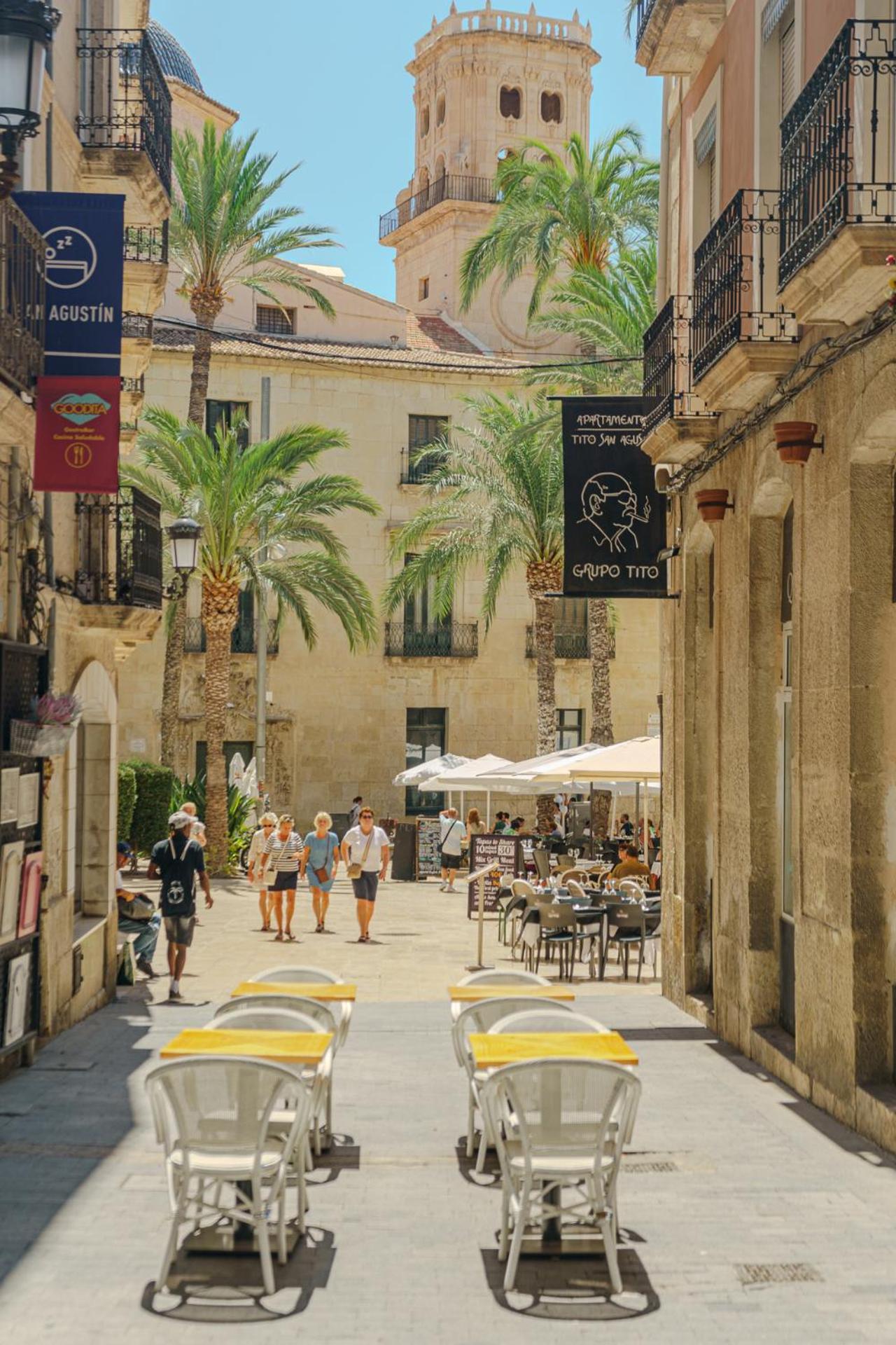 Glamorous Pink Studio In City Center Apartment Alicante Exterior photo